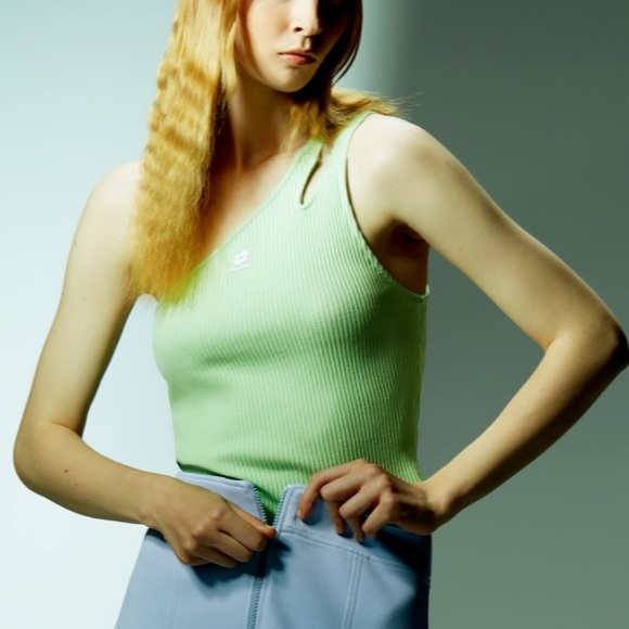 ZARA VEST TOP WITH LOTTO STRAPS - Picture 3 of 6